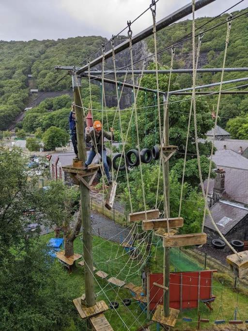 Perfect For Snowdon. Groups, Families+Dogs Welcome 兰贝里斯 外观 照片
