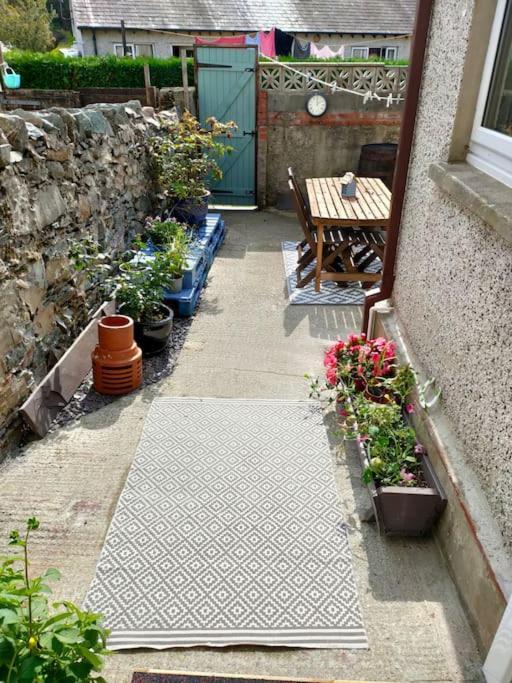 Perfect For Snowdon. Groups, Families+Dogs Welcome 兰贝里斯 外观 照片