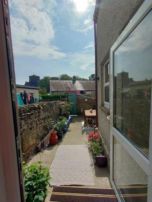 Perfect For Snowdon. Groups, Families+Dogs Welcome 兰贝里斯 外观 照片