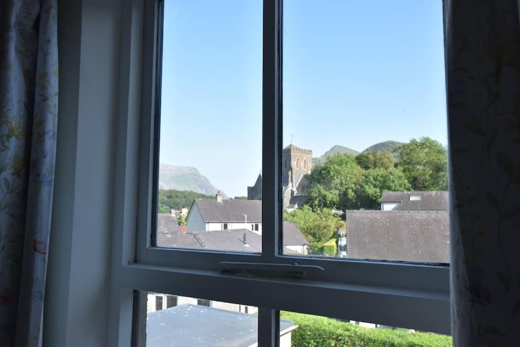 Perfect For Snowdon. Groups, Families+Dogs Welcome 兰贝里斯 外观 照片